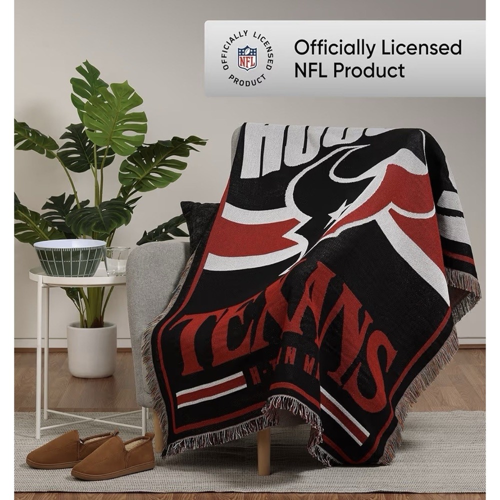 FOCO Houston Texans NFL Team Logo Woven Tapestry - 46" x 60"